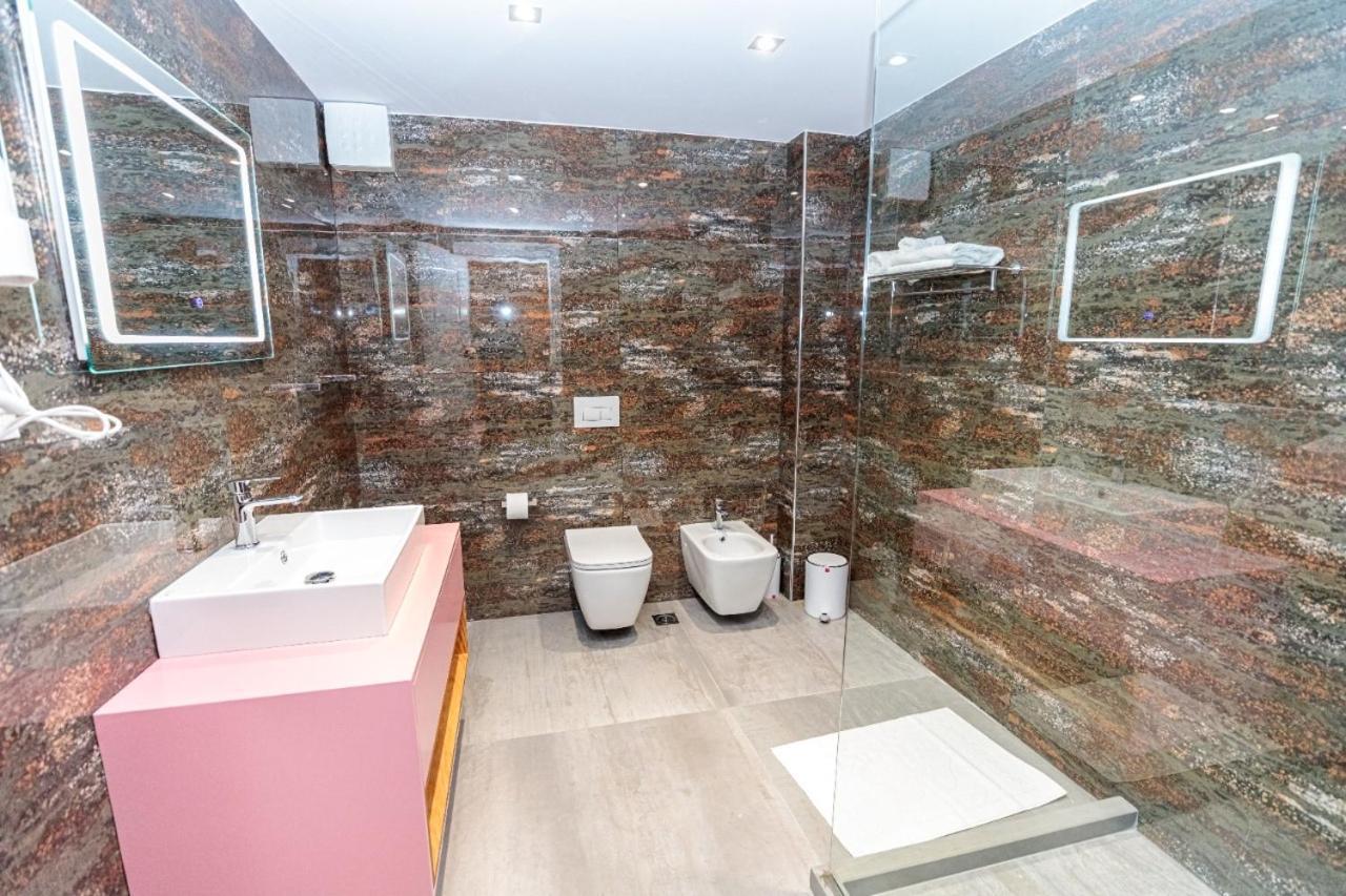 Hakuna Matata Residence & Apartments Vlorë 外观 照片
