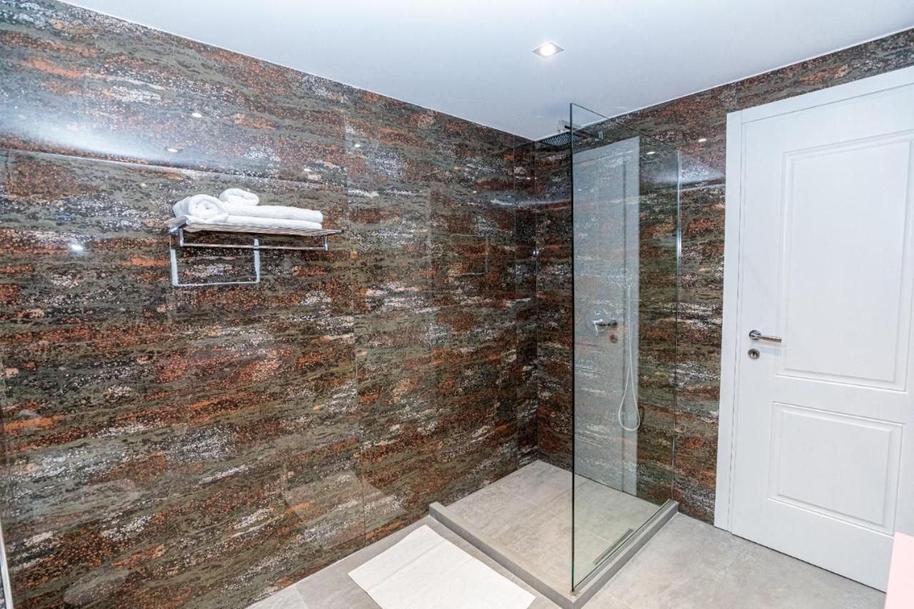 Hakuna Matata Residence & Apartments Vlorë 外观 照片