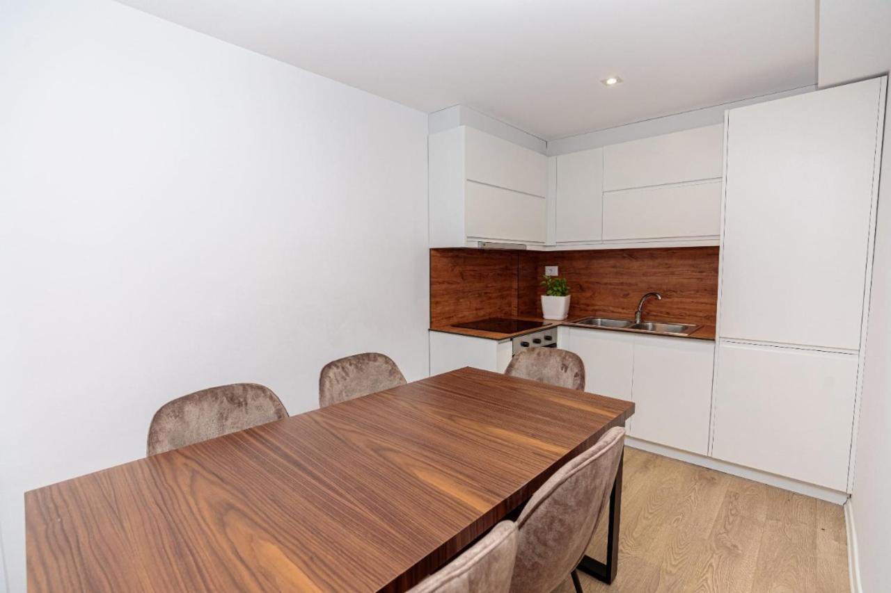 Hakuna Matata Residence & Apartments Vlorë 外观 照片